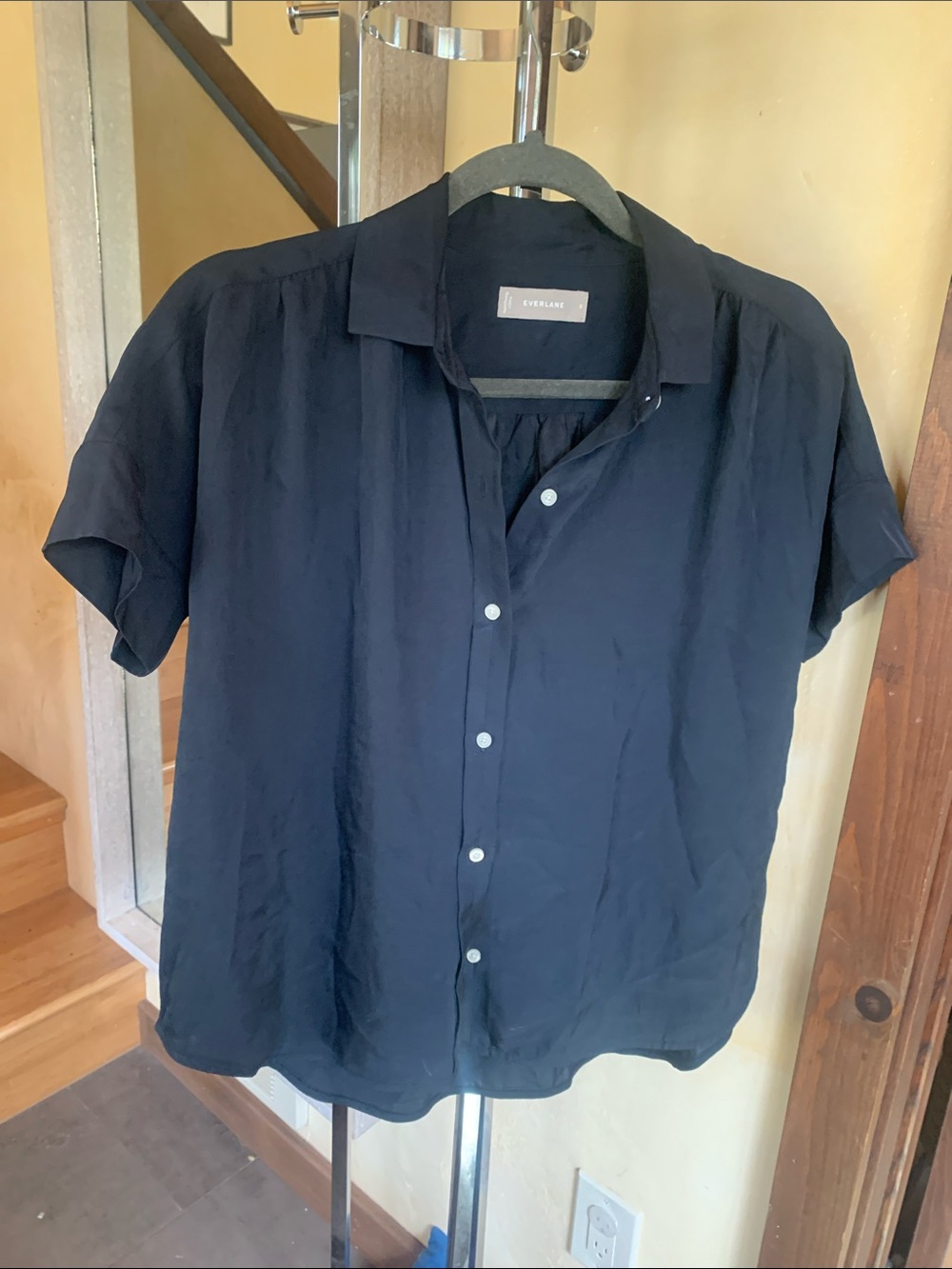 Everlane Navy Short-Sleeve Button-Down Shirt